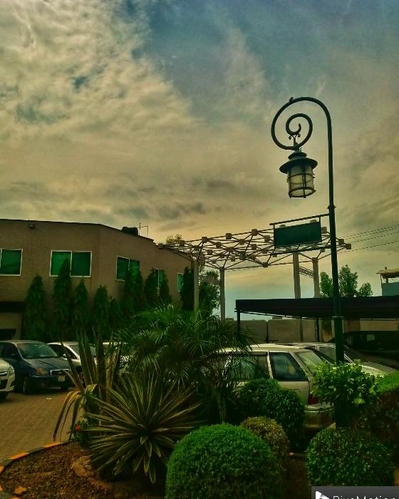 Jalali Naan Shop & Restaurant