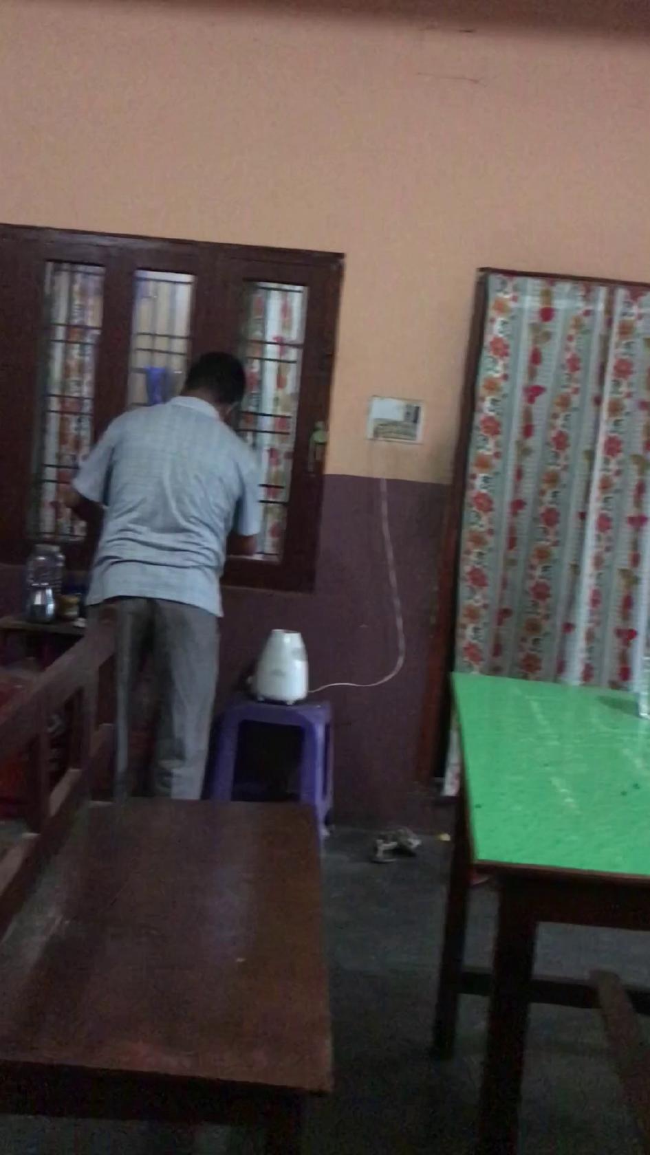 Hotel Chitwan Mo Mo Center and lodging