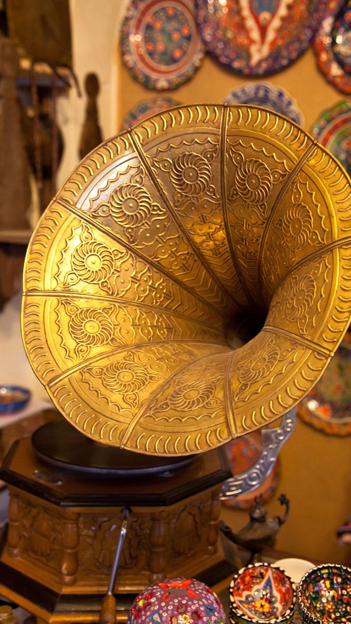 مطعم ليالينا