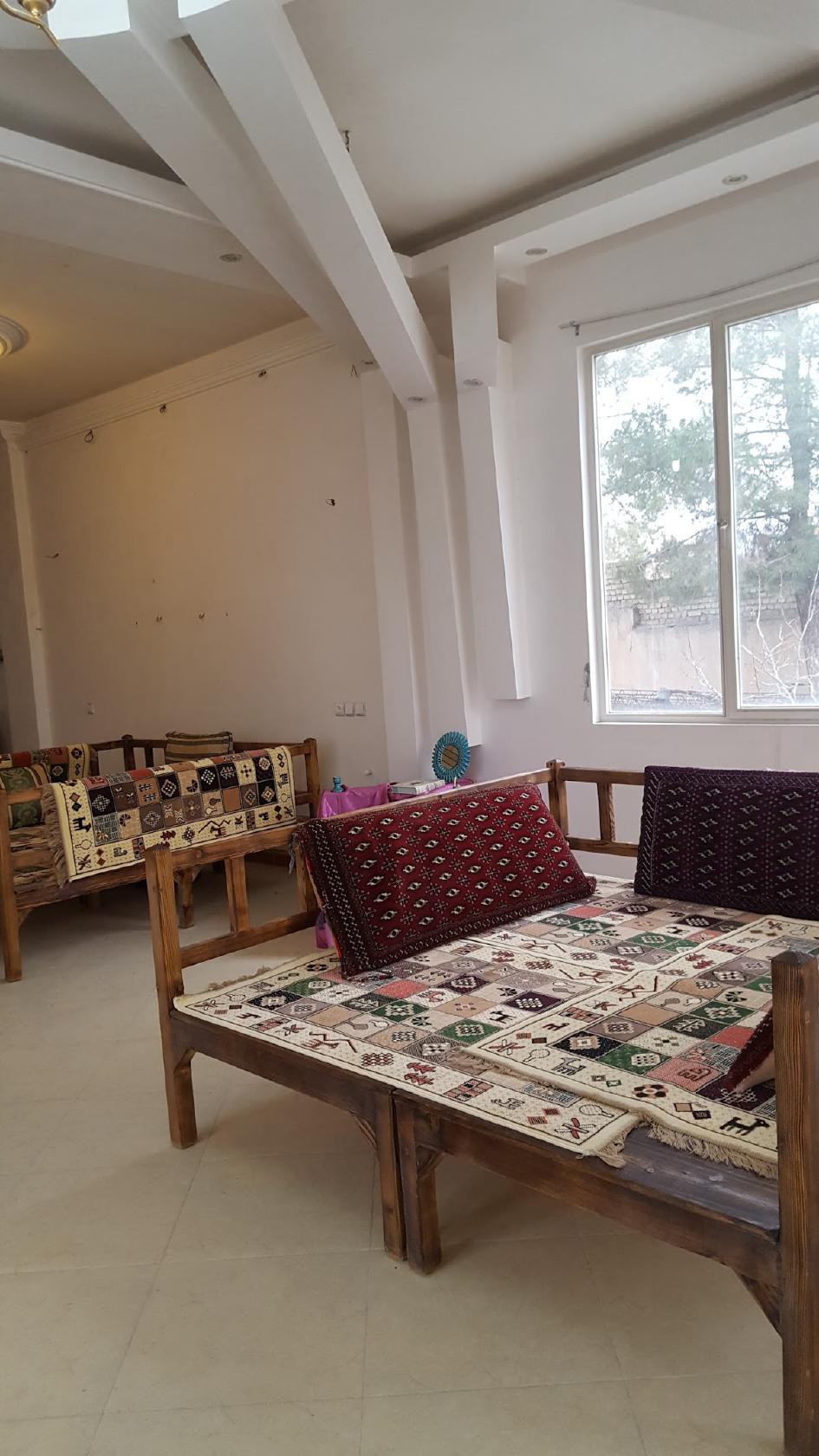 سفره خانه سنتی اسفندیار
