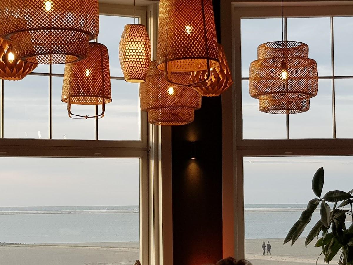Geeske & der swarte Roelf - Dein Strandwohnzimmer mit Meerblick auf Borkum