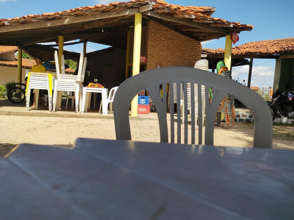 Brisabar e Petiscaria