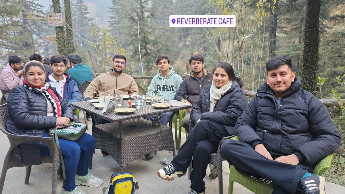 Reverberate Cafe & Cottages