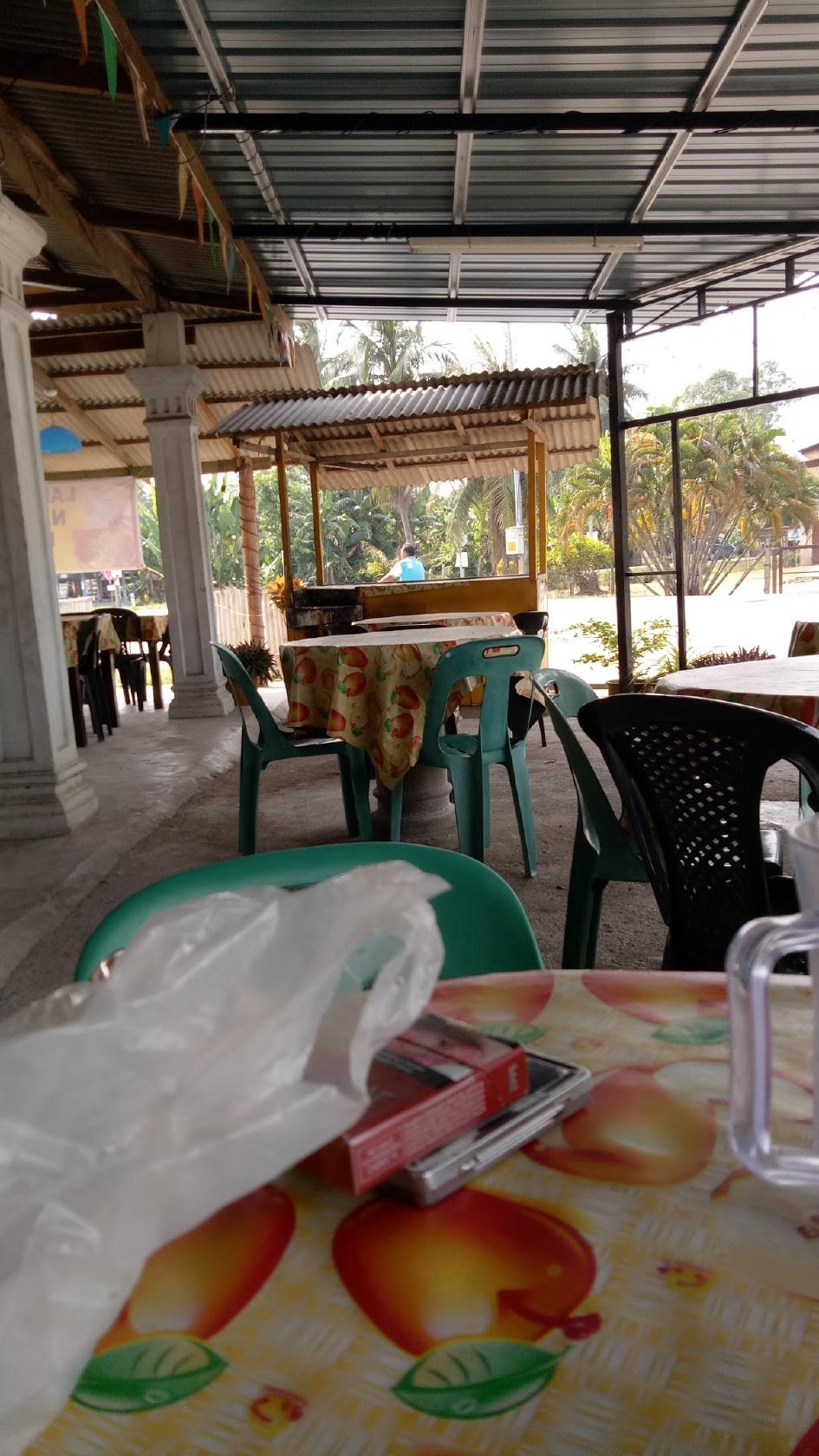din corner laksam special