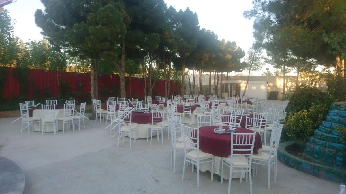 Iris Garden Hall