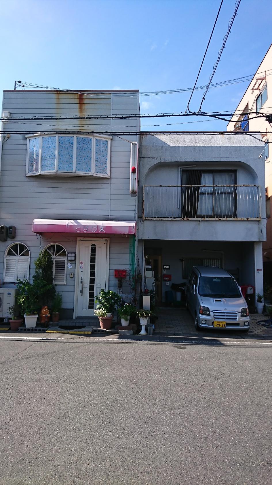 カラオケ＆スナックとまり木