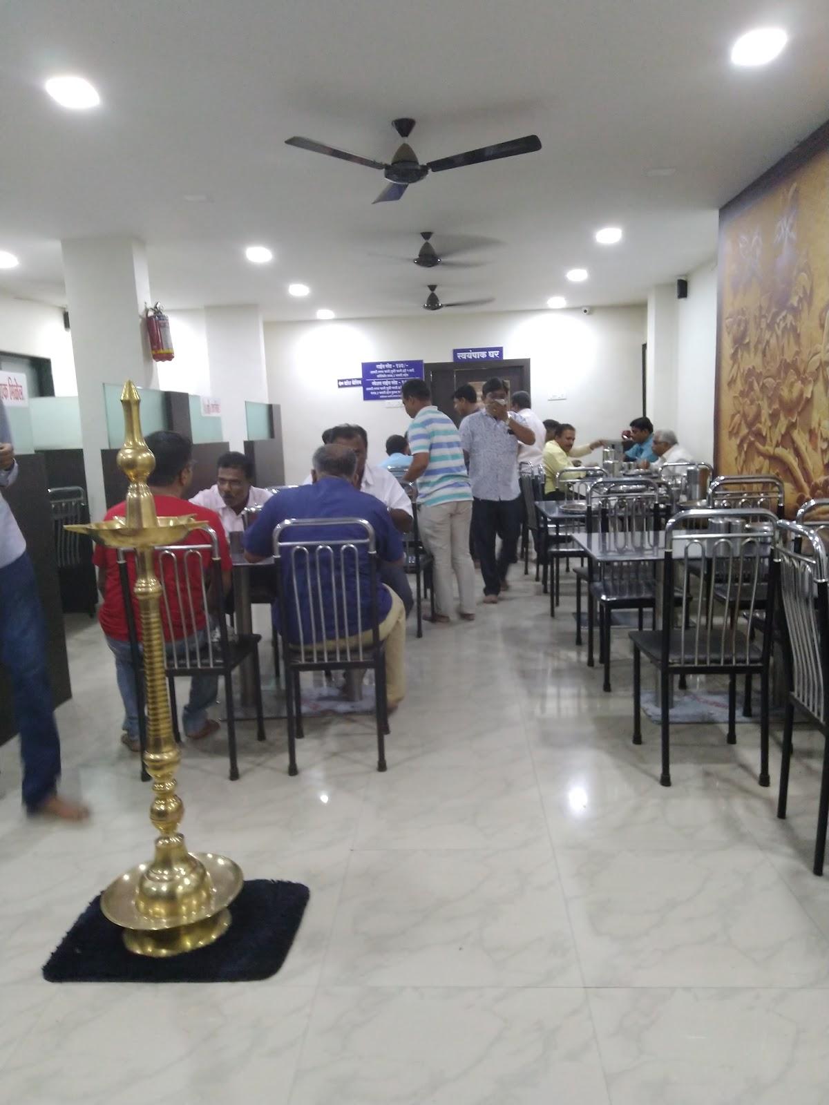 New Abhiruchi Bhojnalaya