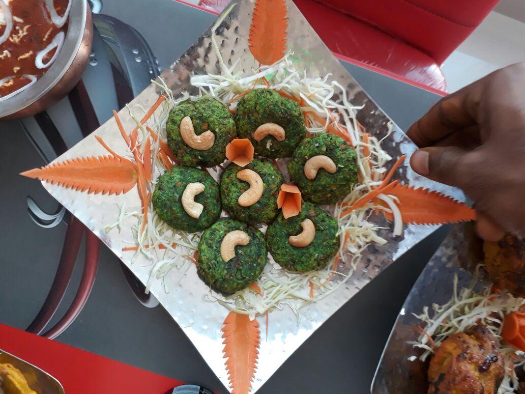 Royal Bawarchi Family Restaurant