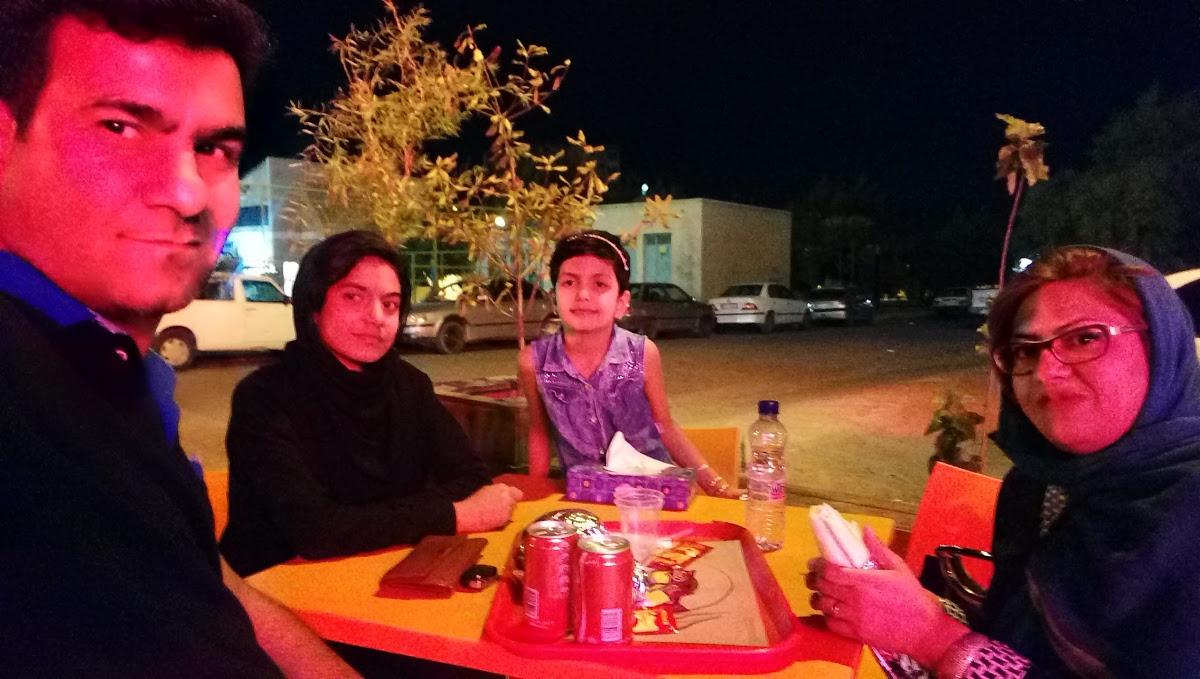 آش و حلیم کاکو شیرازی شعبه ۲