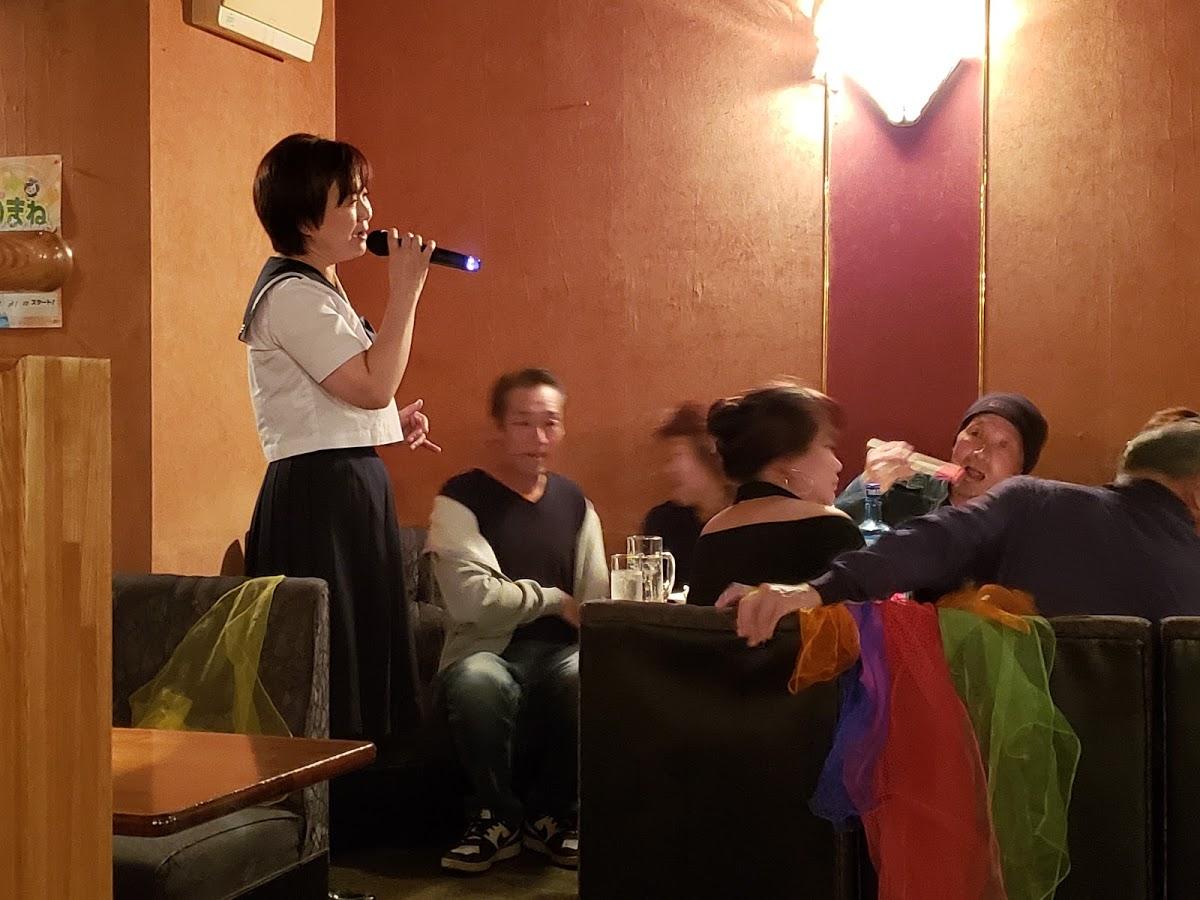 夜の城
