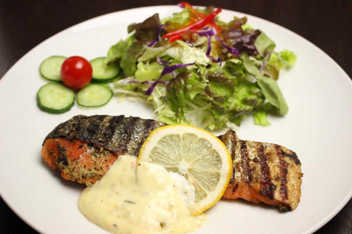 RINN＇S CAFE DINING Full Full Range八丁堀