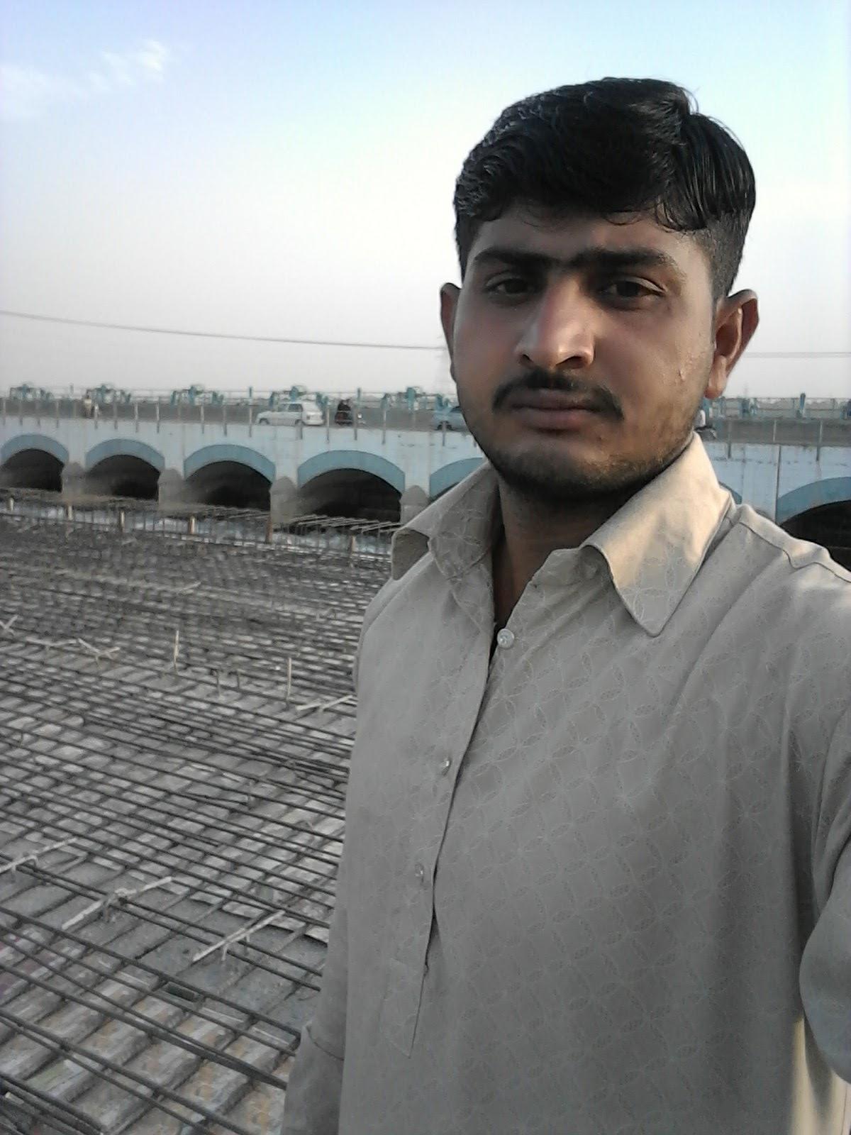 Haji Mansha Fish Shop