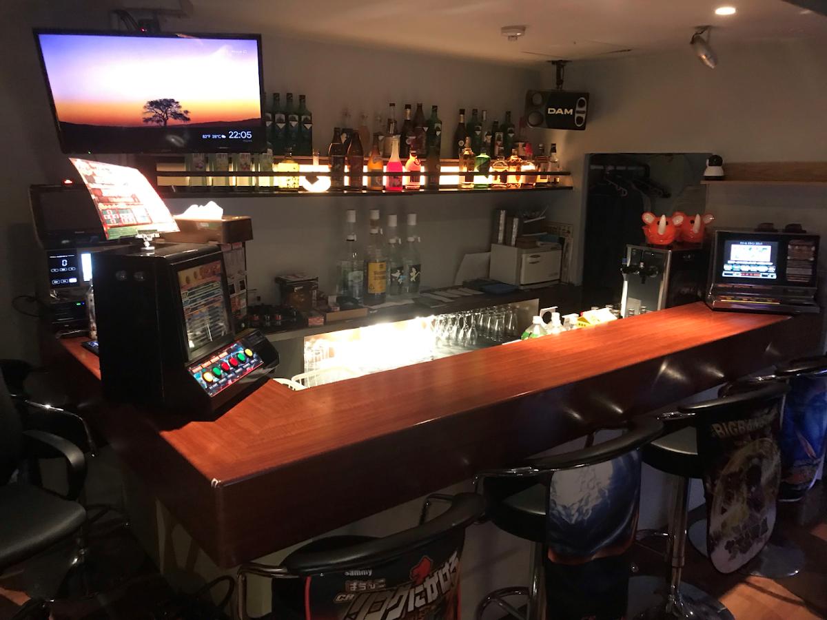 SLOTTER'S BAR Coffee Lady