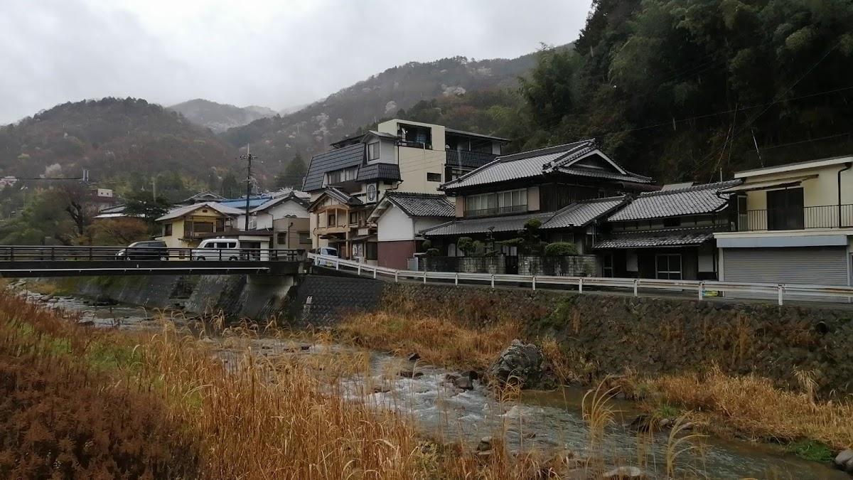 ととろみ荘