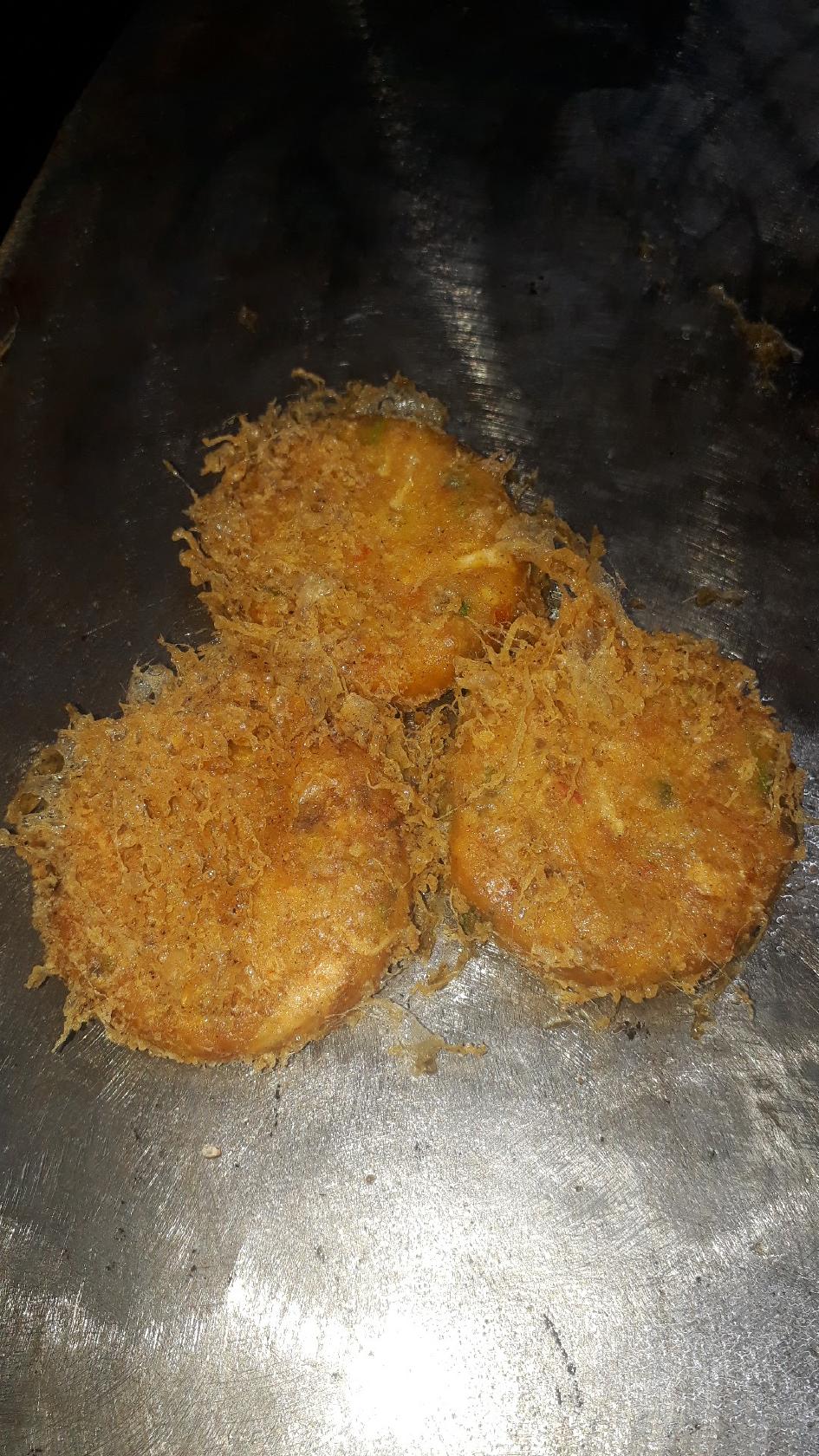 Rana Khalid kabab maker