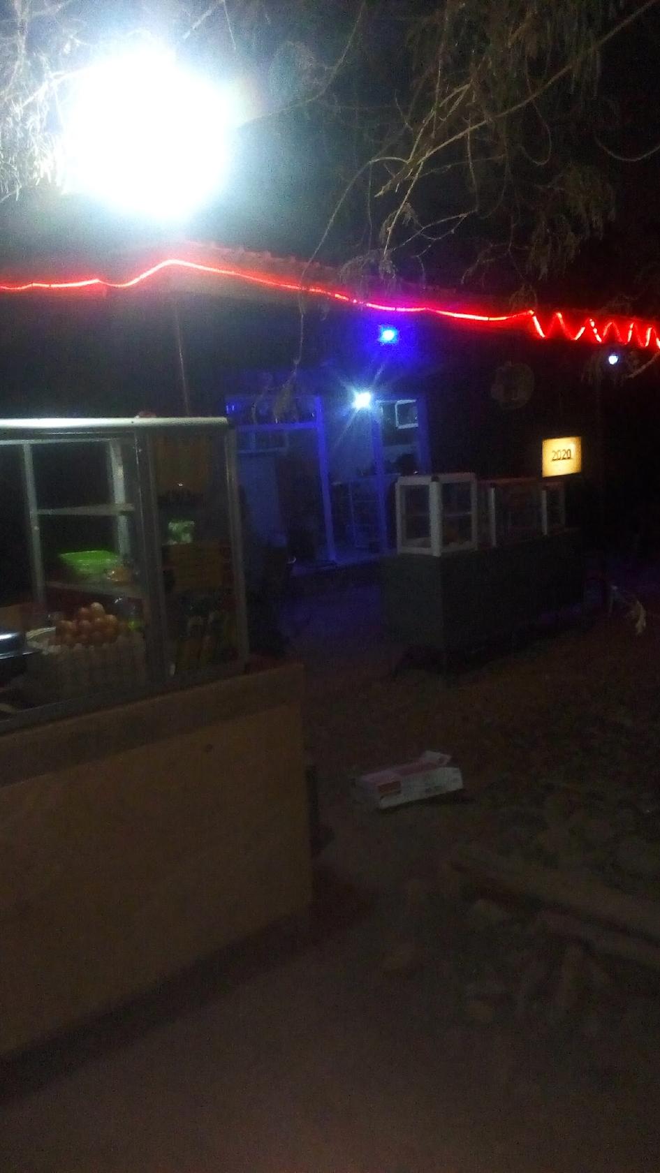 SIMPLE LADY BAR & RESTAURANT