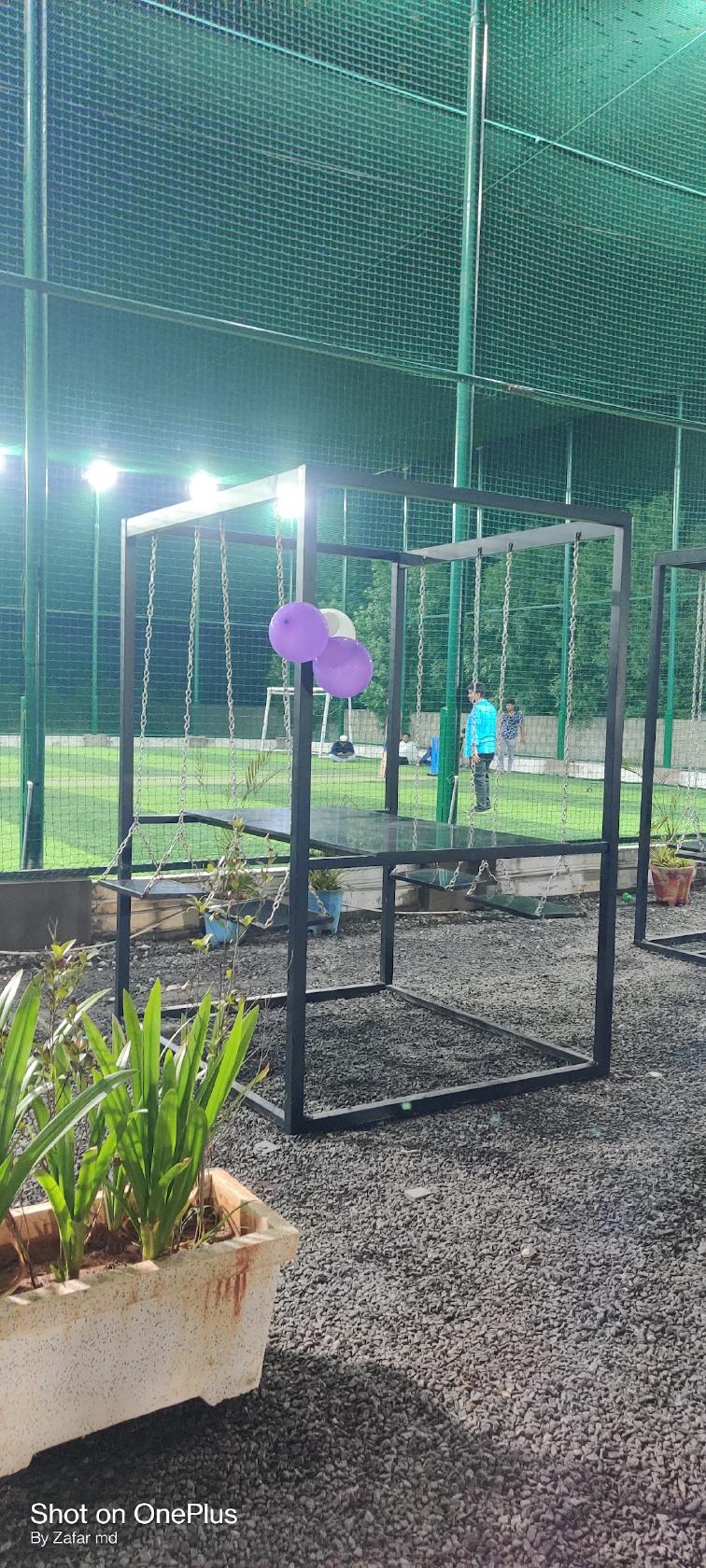 District 7 Sports and Restaurant