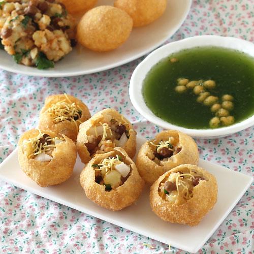 মান্নান ভাইয়ের চটপটি হাউজ
