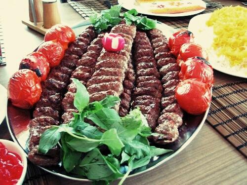 چلوکبابی تشریفات آقایی