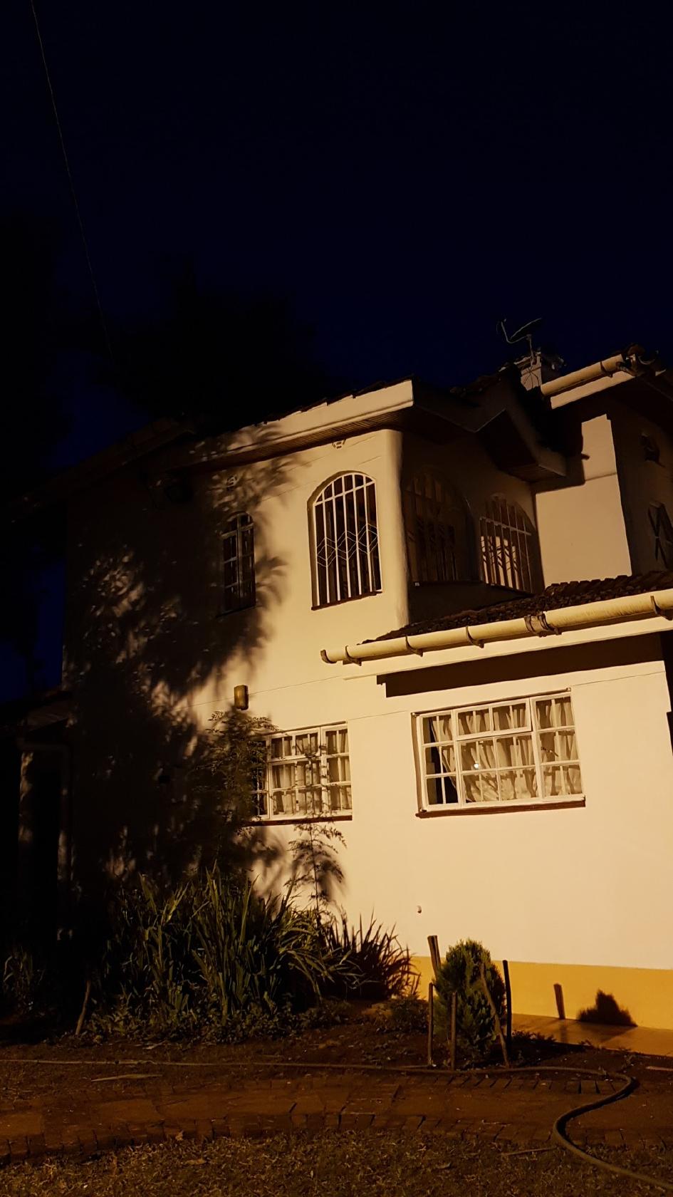 Kamiu Manor