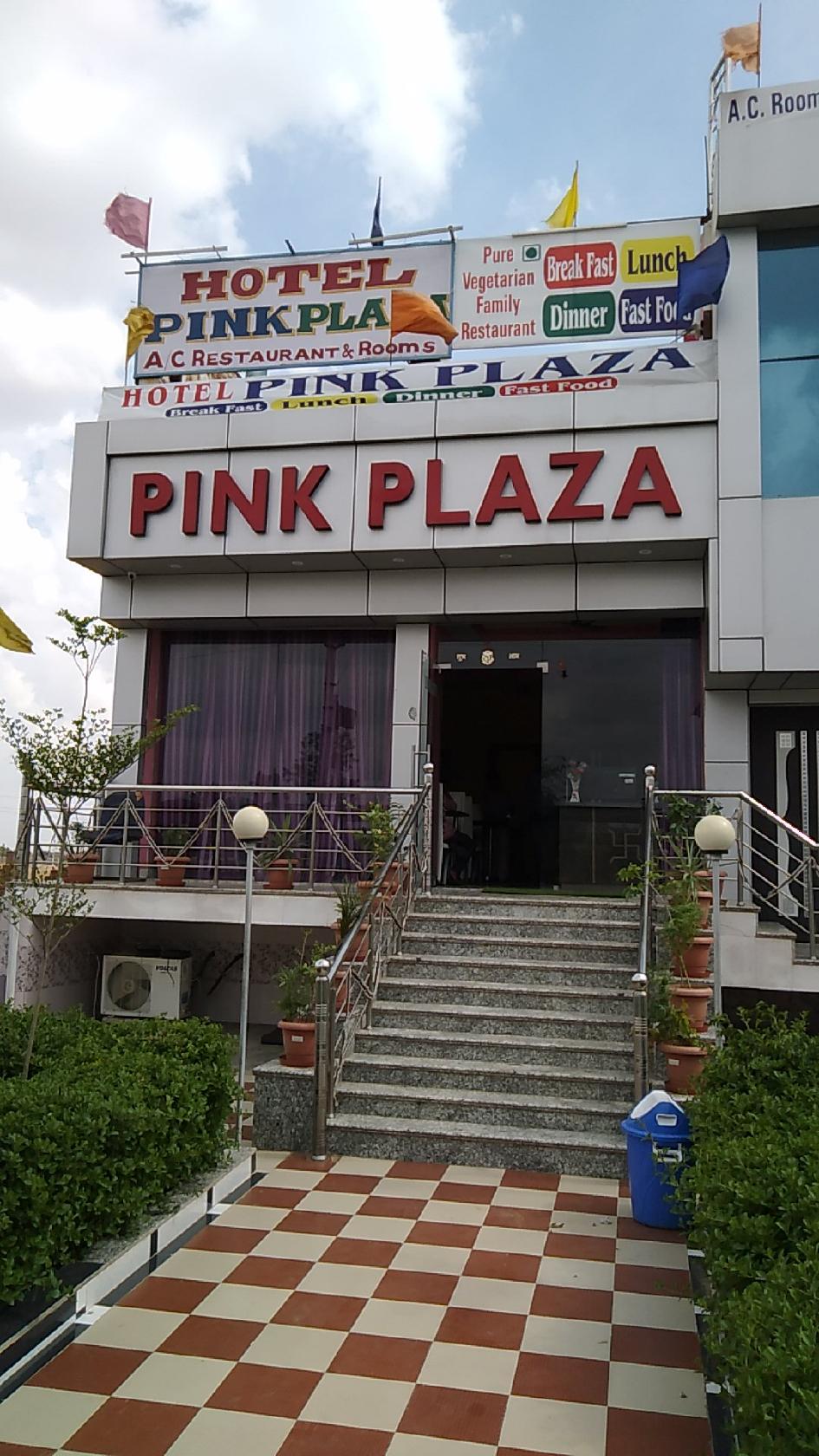 Pink Plaza Ac Hotel & Restaurant