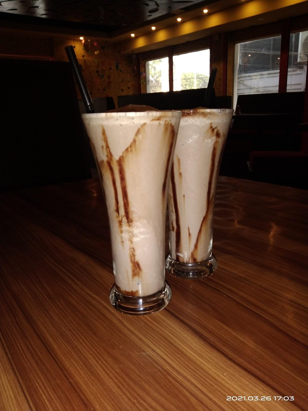 Eat & Meet Restaurant