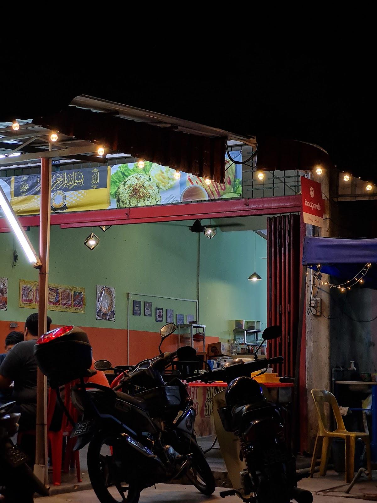 Star Corner Taman Maju