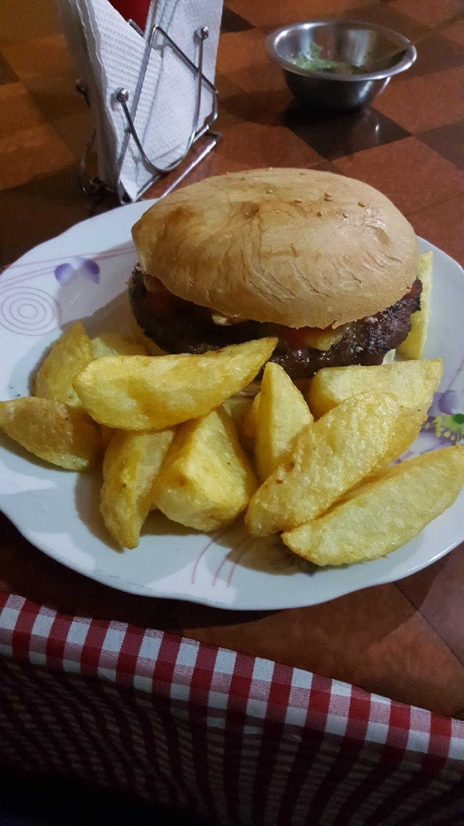 Hamburguesas Doña LUPITA