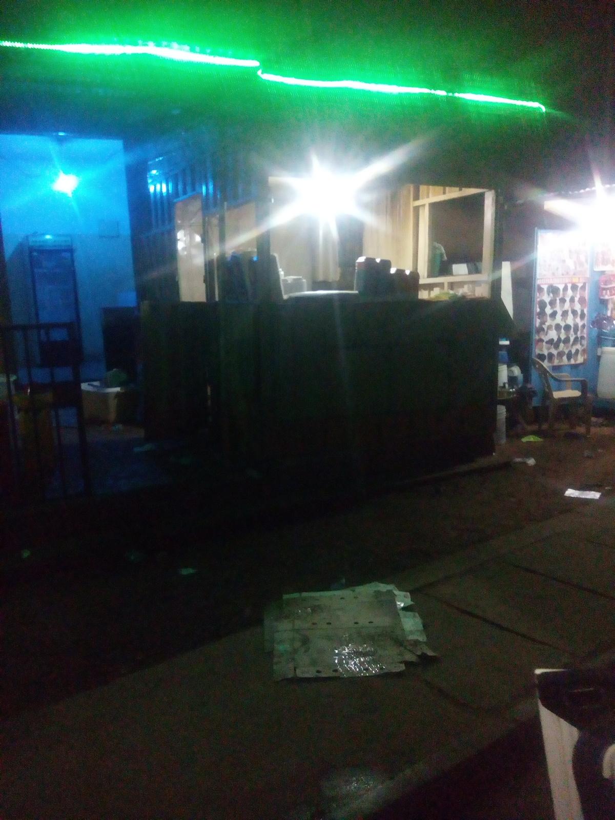 Big Joe Fast Food, Tebibiano