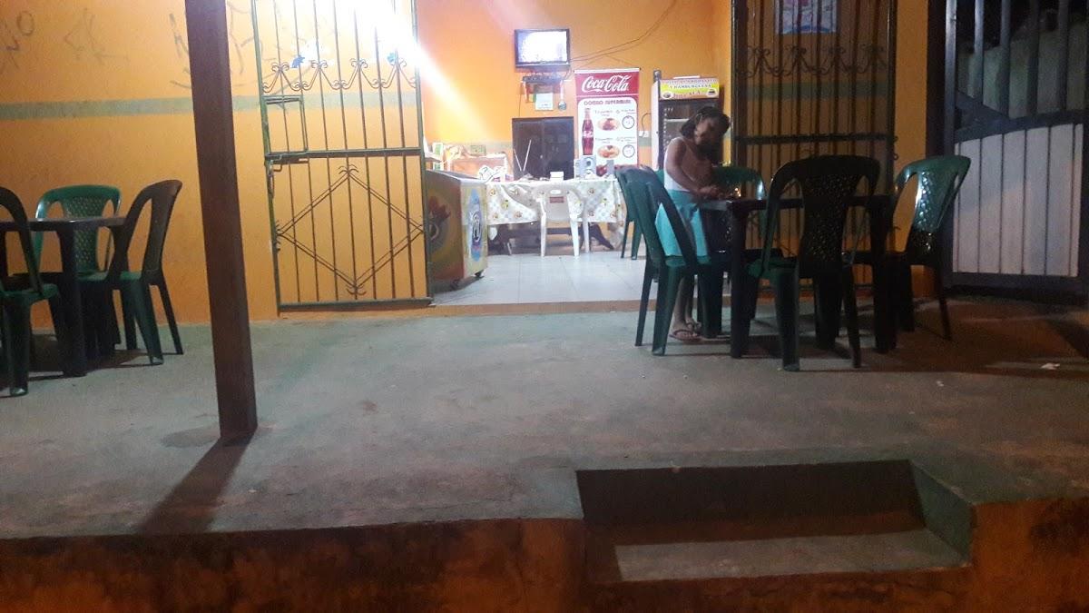 Pollos Ho La La