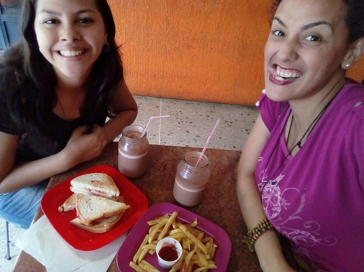Venta de Empanadas con Sabor Bariniteño