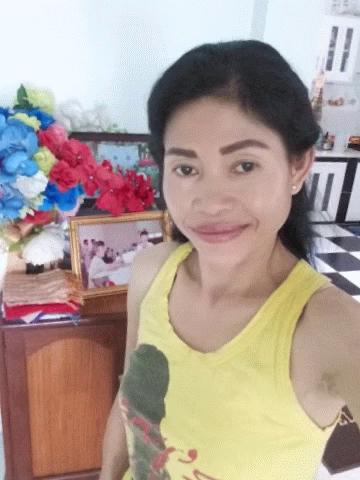 ร้าน เจ๊ตู่ ขาย ข้าวปุ้นน้ำแจ่ว