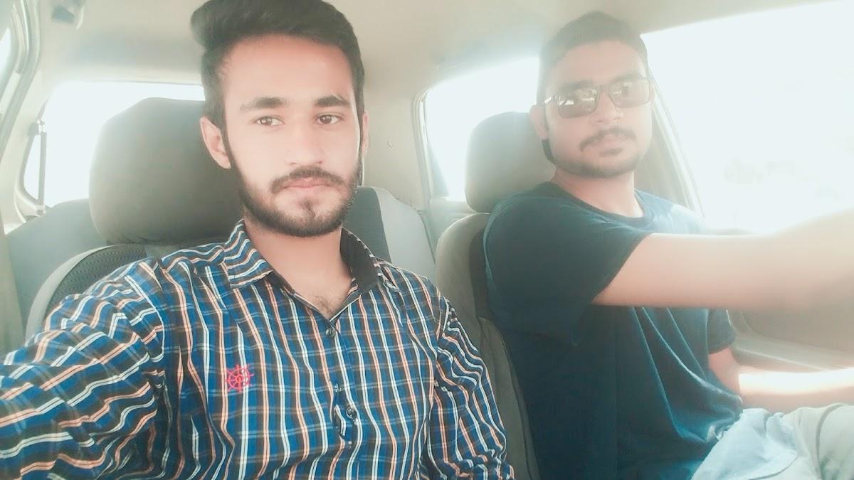 Lahori Naan Shop