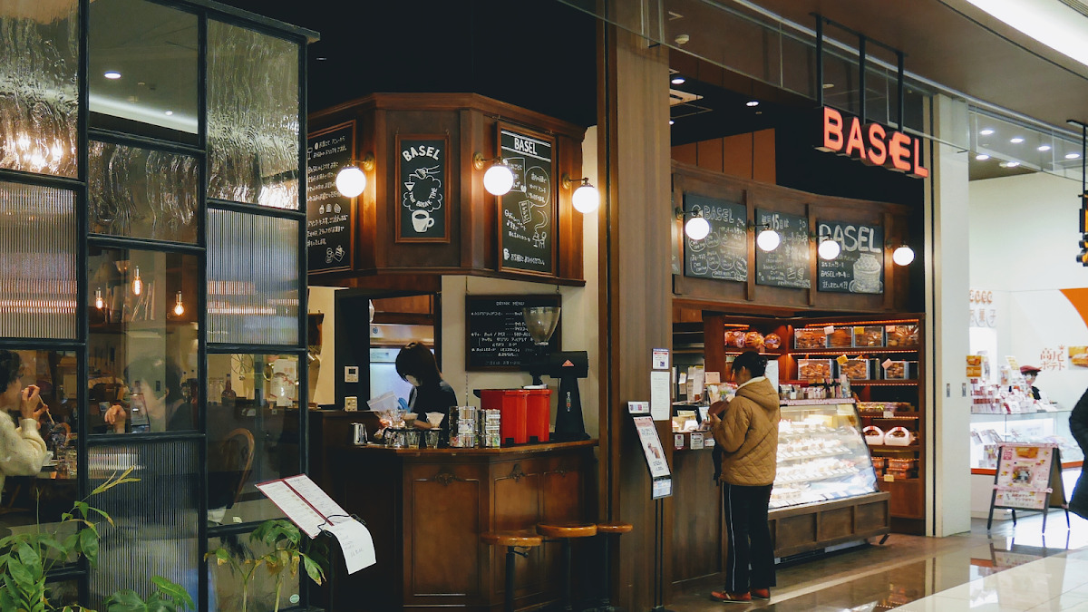 BASEL イオンモール多摩平の森店