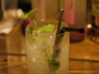 BAR&KITCHEN 逆瀬川 SaSuKe