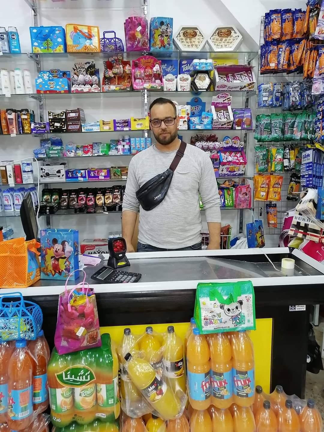 دجاج محمر و مشوي على الجمر