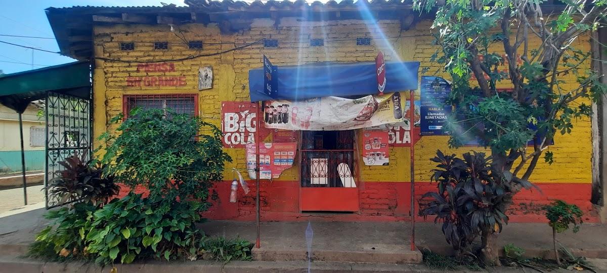 Pulperia y Fritanga "YESI"