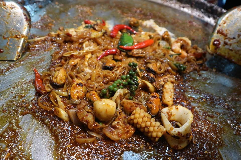 ร้านผัดไทอินดี้ ร้านกระเพราอินดี้