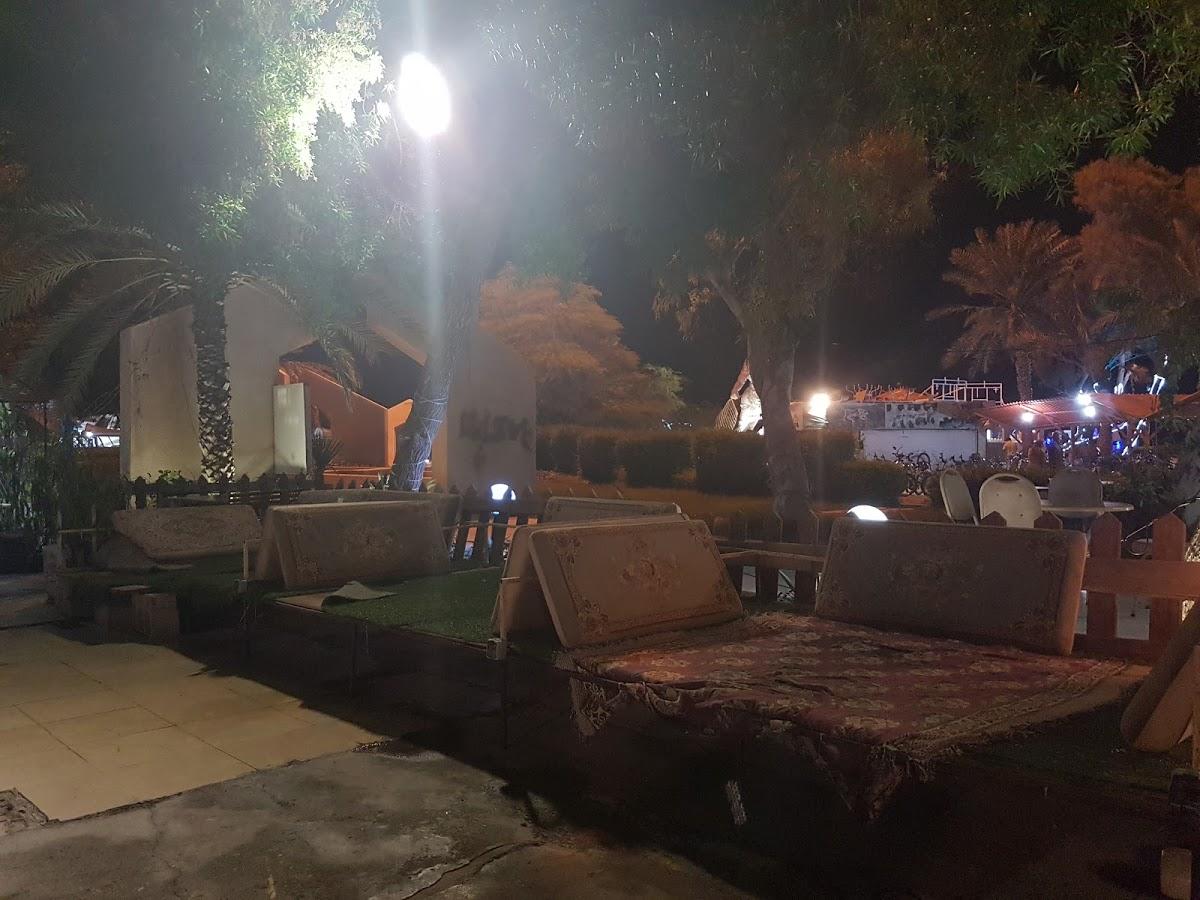 Cafe restaurant rose sefid