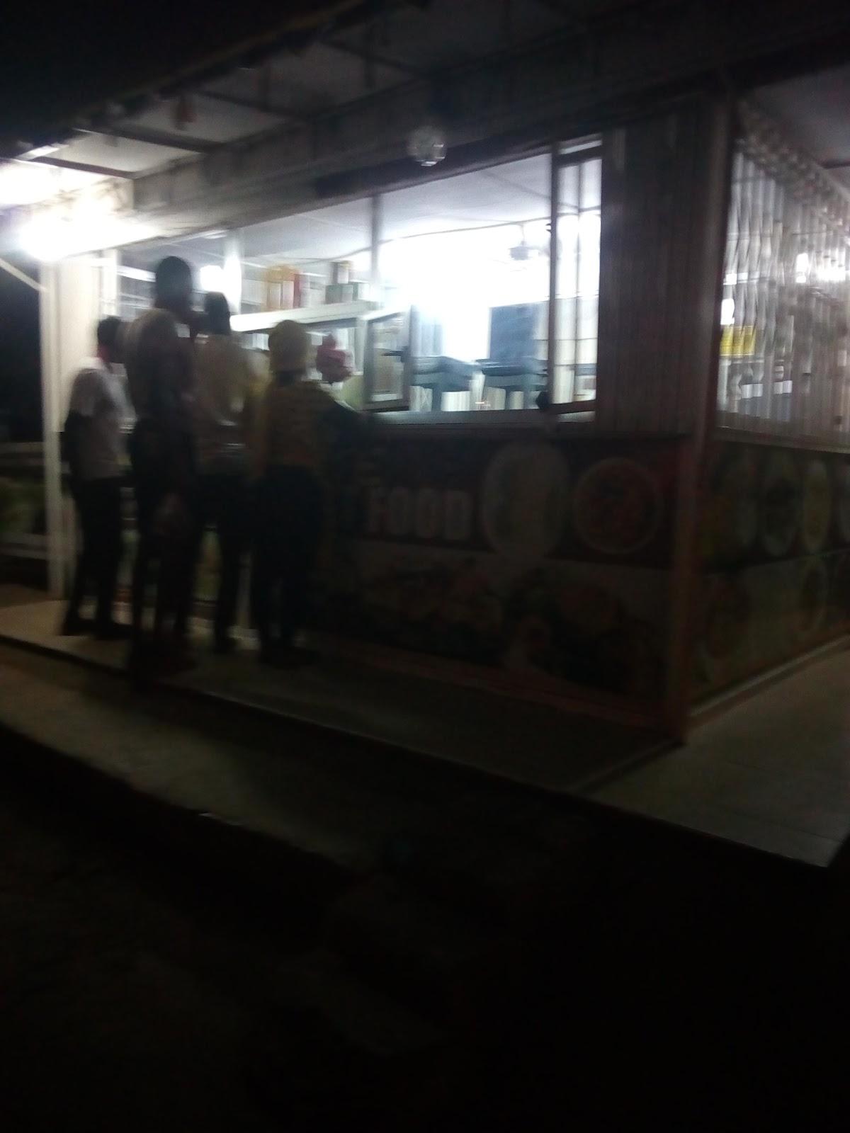 Naftee Food Plazaa