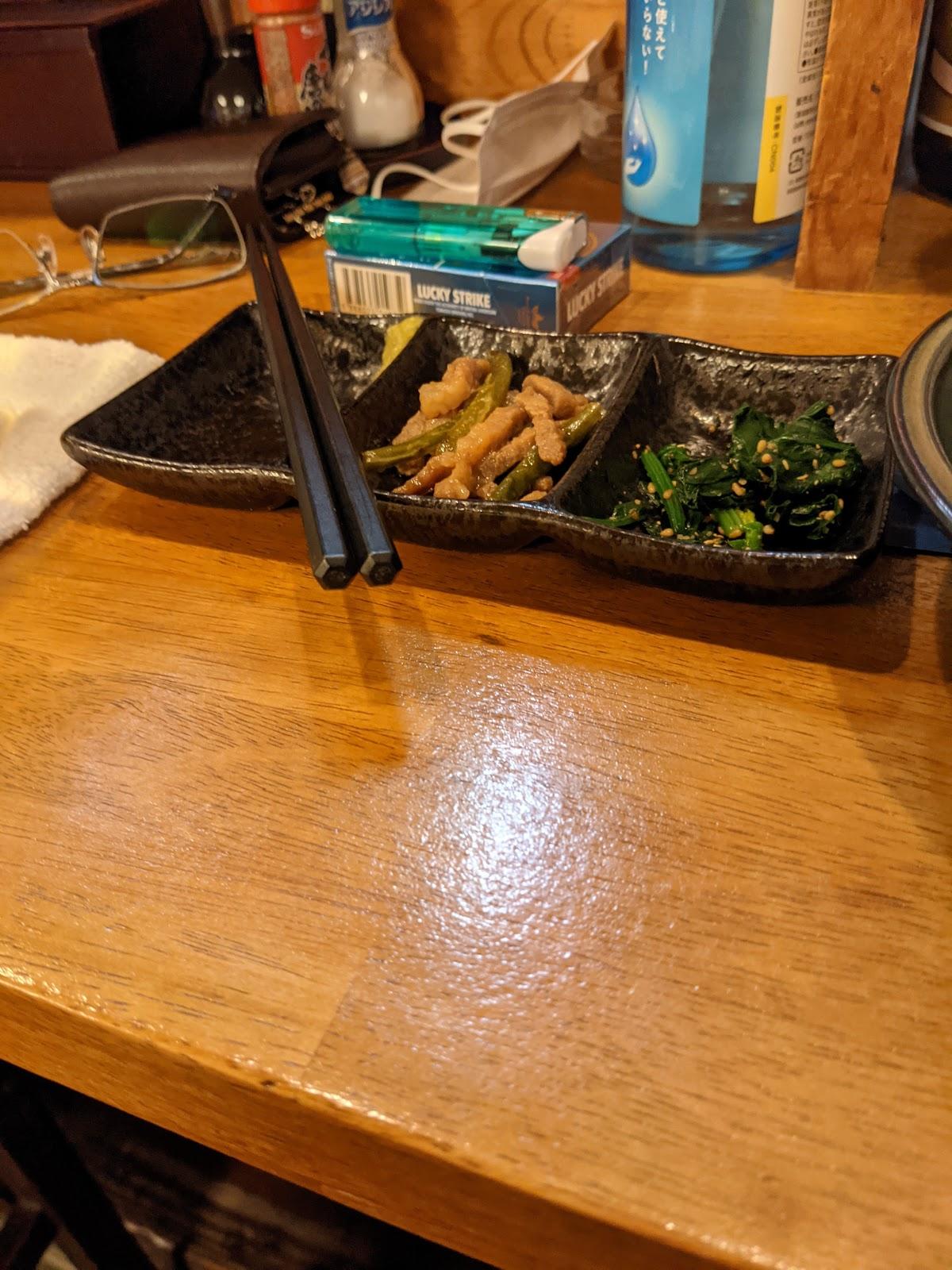 居食屋 由