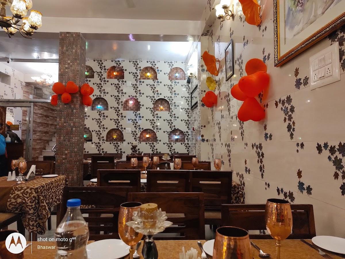 Hotel Hazarduari Family Restaurant