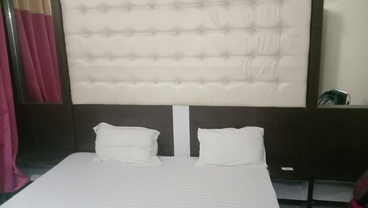 Hotel Srimann Mangalam