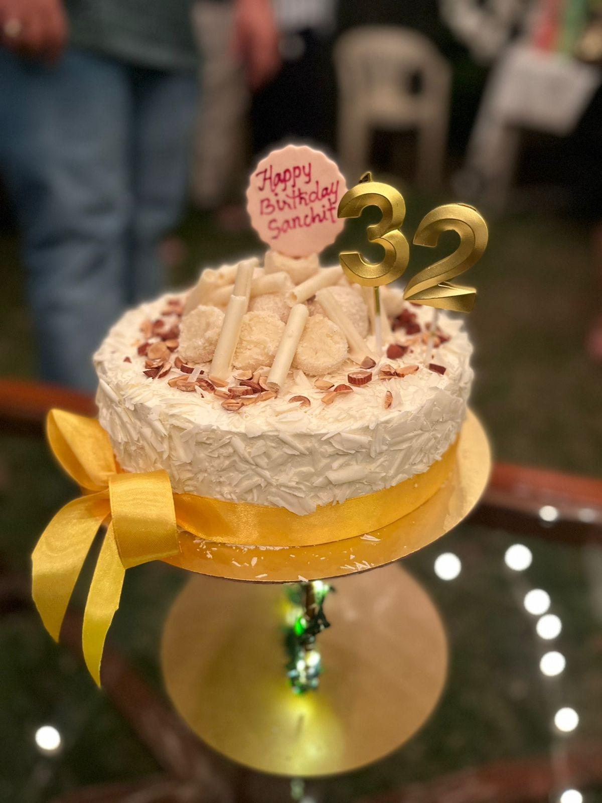 Fantasy Bakery & Cafe (Bicholi)