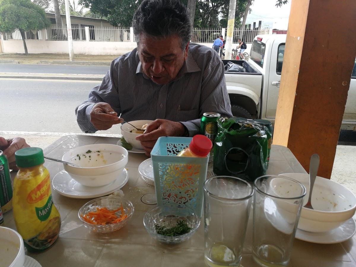 Cevichería y Piqueos M. & M.