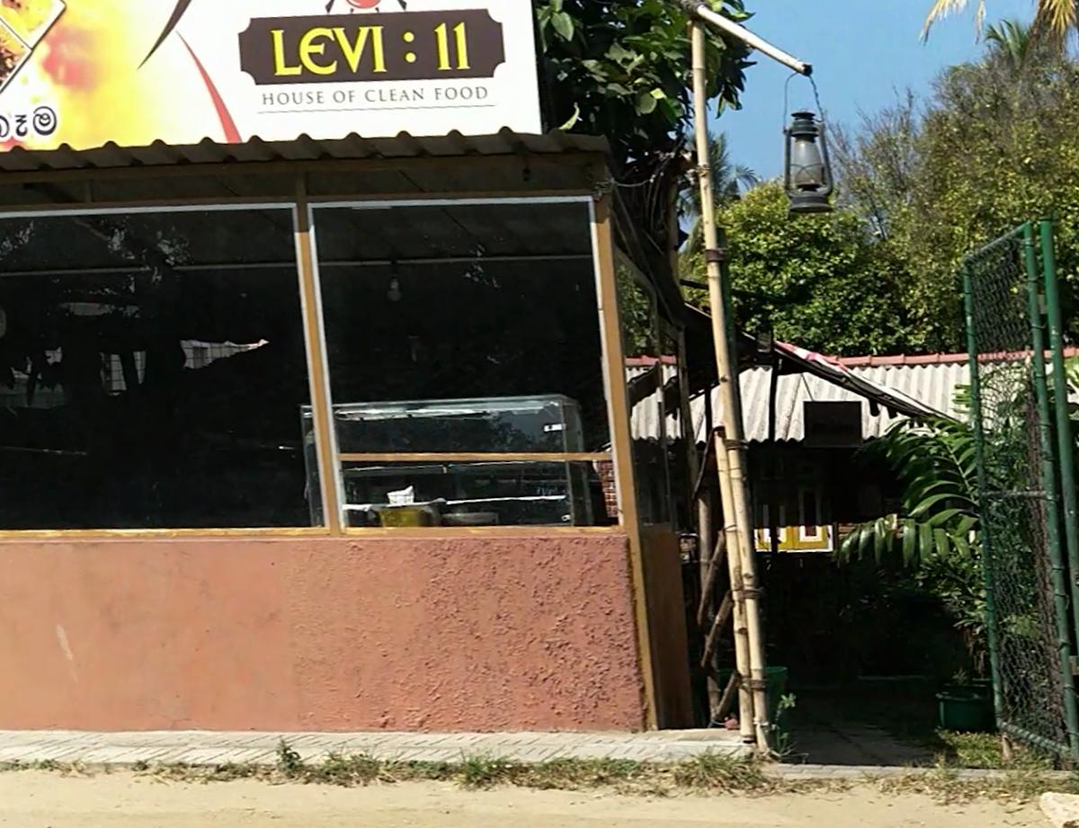 Levi:11 House of Clean Foods
