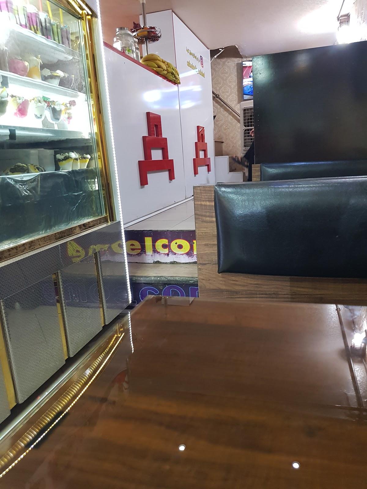 بستنی مختاری