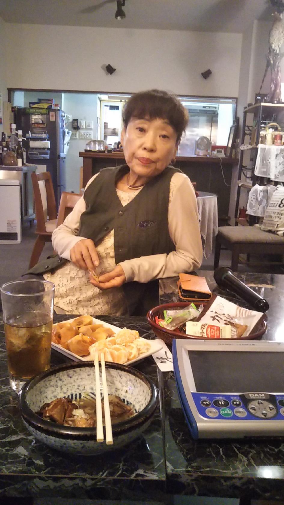 カラオケ居酒屋トマト