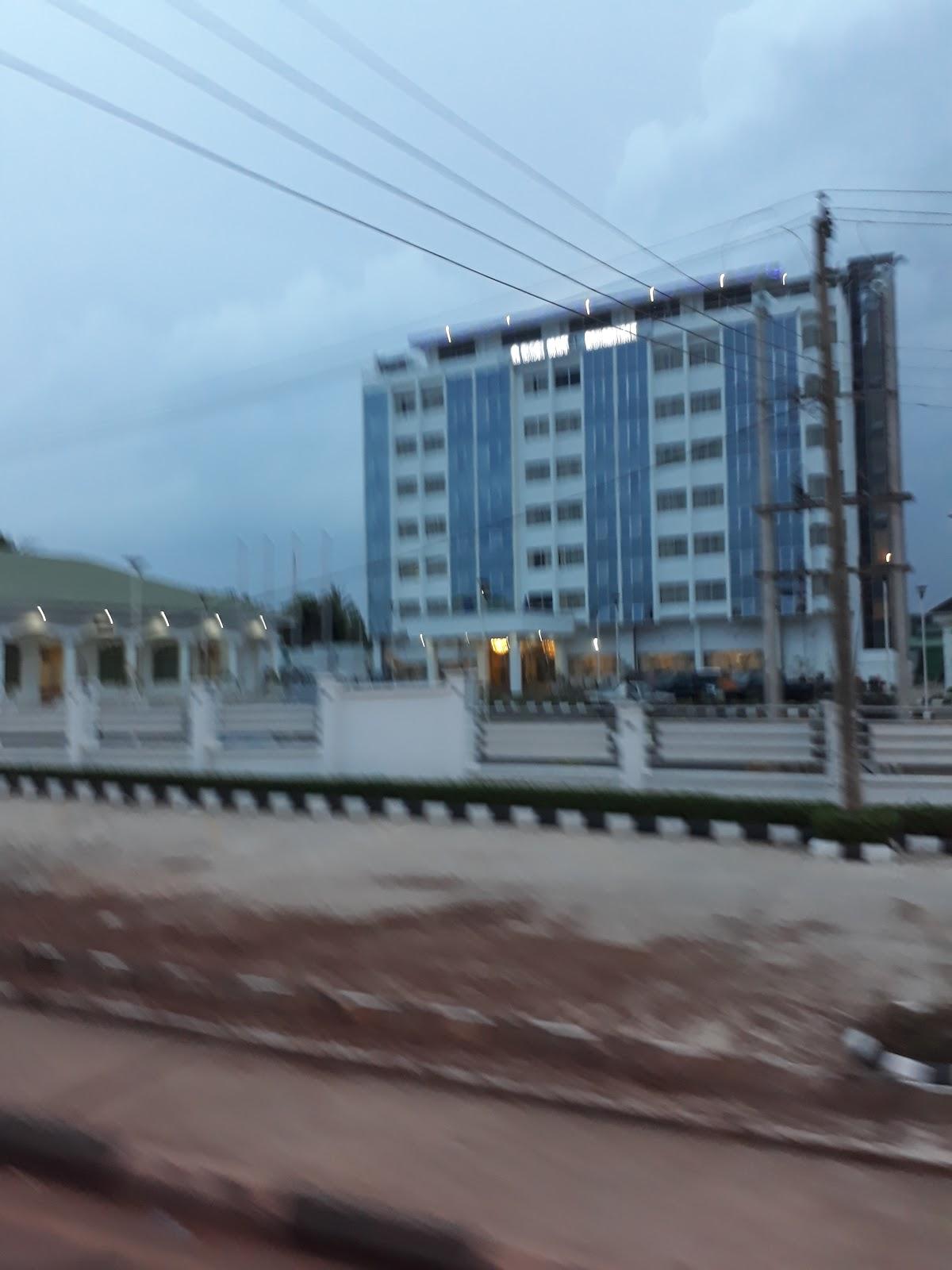PRESIDENTIAL ROAD RESTAURANT
