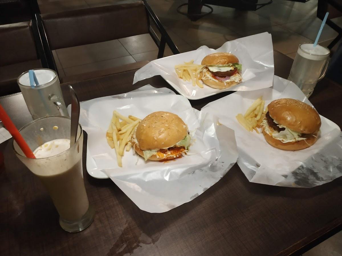 Thekkekara's Hot Oven Bakers & Cafe